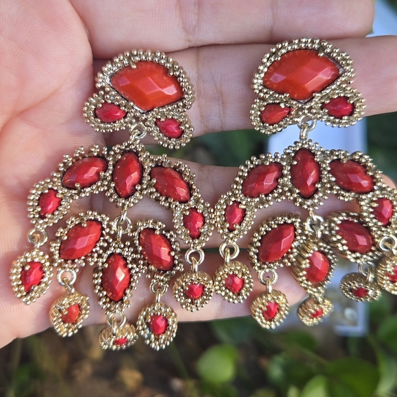 Kendra Scott Jewelry - Kendra Scott Red and Gold Ashton Earrings